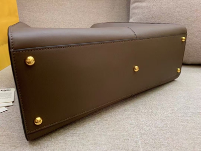 フェンディバッグ全体デザイン